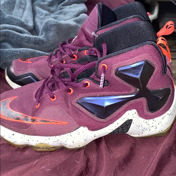 Lebron 13s - Picture 3 of 5